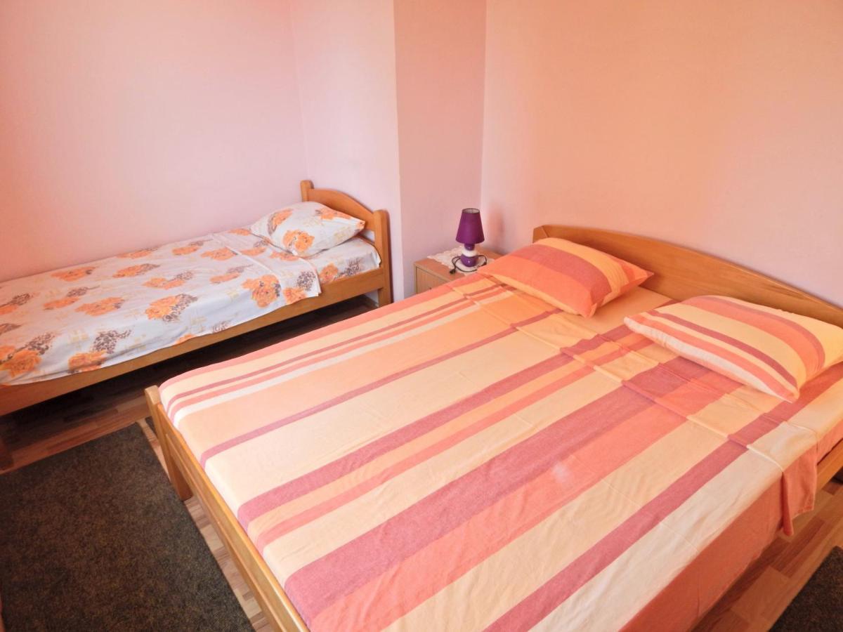 Apartmani Sindik Tivat Eksteriør billede